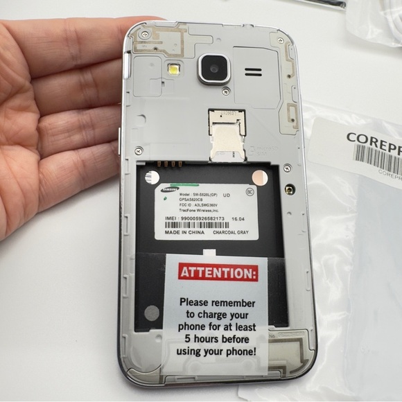 Samsung Galaxy Core Prime Straight Talk w/ Charger, Manual, Battery & More NIB - Picture 5 of 16